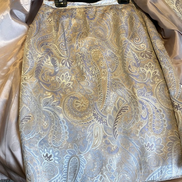 Designer coat dress with skirt worn for two hours , beautiful quality - Picture 1 of 4